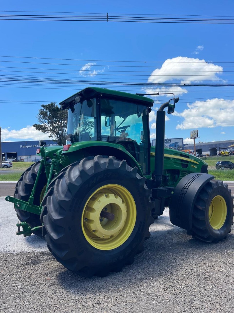 TRATOR JOHN DEERE 7230J 