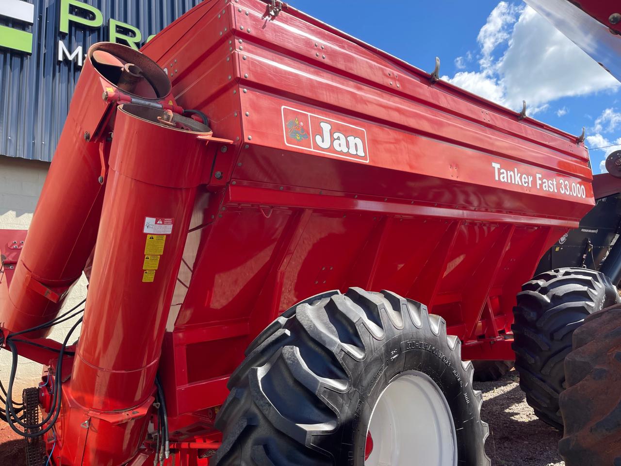 CARRETA GRANELEIRA JAN TANKER FAST 33000 ANO 2022