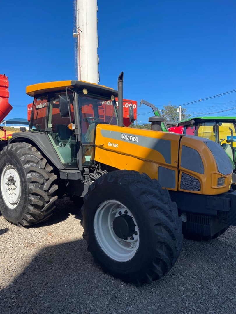 TRATOR VALTRA BH 185 2009