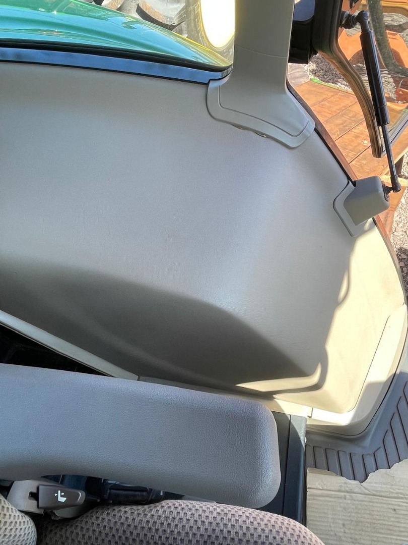 TRATOR JOHN DEERE 6100J 2021