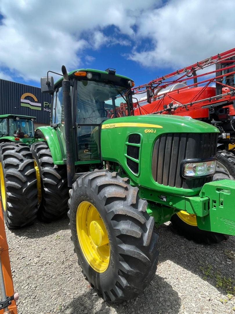 TRATOR JOHN DEERE 6190J DUAL PRÉ DISPOSTO PARA PILOTO