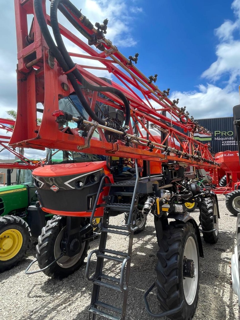 PULVERIZADOR KUHN FIGHTER 3000 ANO 2023