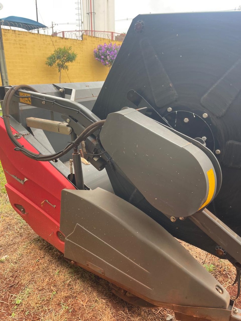 COLHEITADEIRA MASSEY FERGUSSON 5690 HYBRID 2021