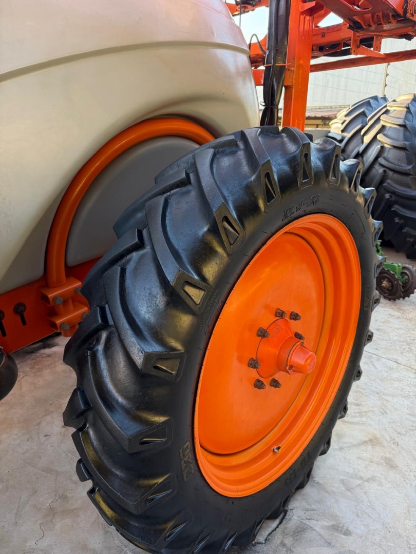 PULVERIZADOR JACTO AM 24