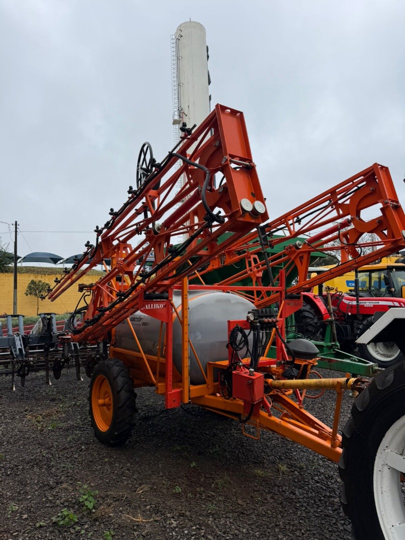 PULVERIZADOR JACTO COLUMBIA CROSS COM KIT ALLIKON