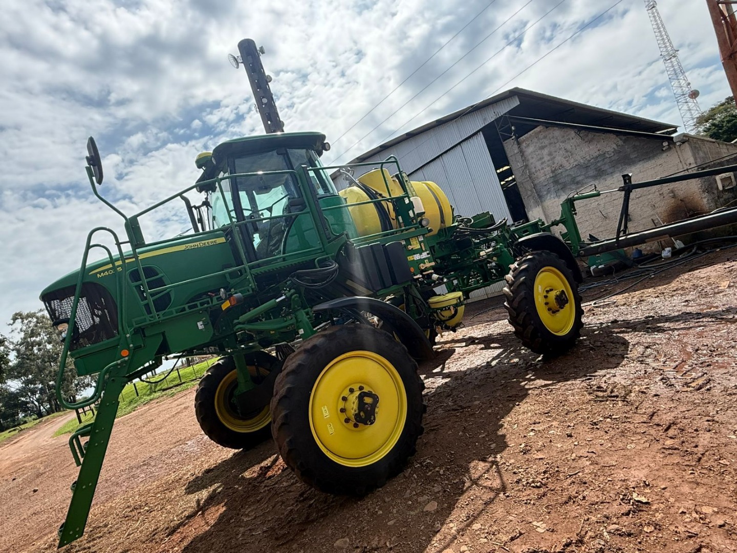 PULVERIZADOR JOHN DEERE M 4025