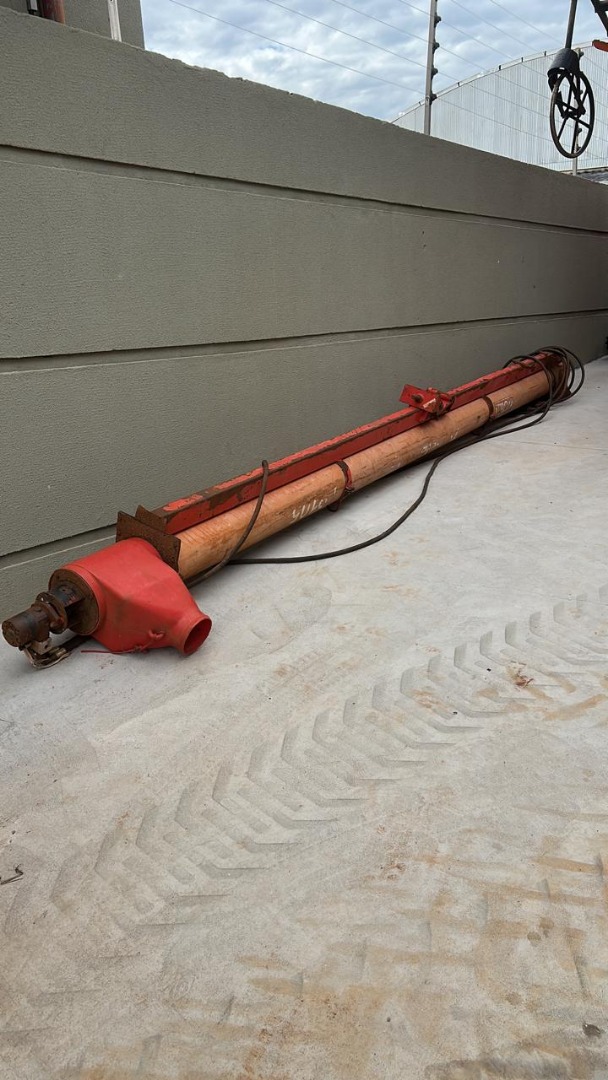 CARRETA GRANELEIRA JAN 10.500