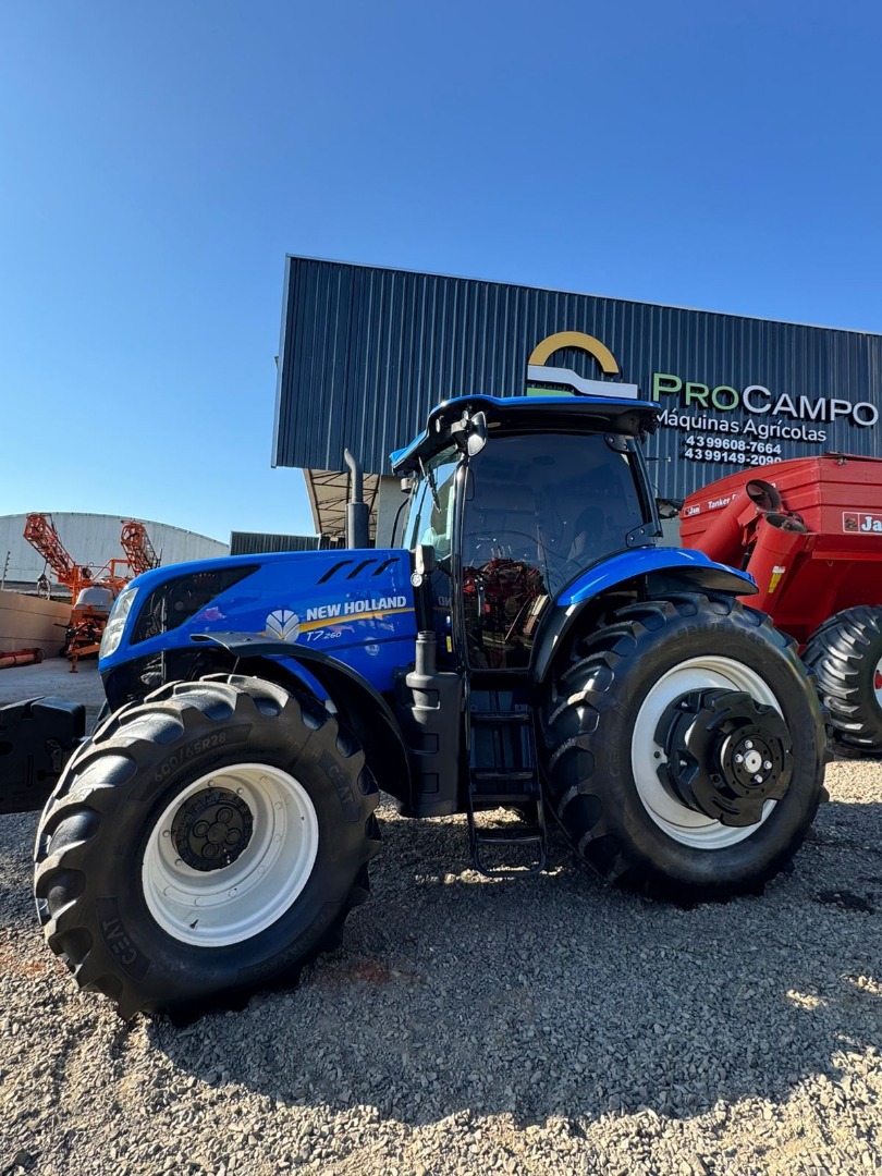 TRATOR NEW HOLLAND T7 260